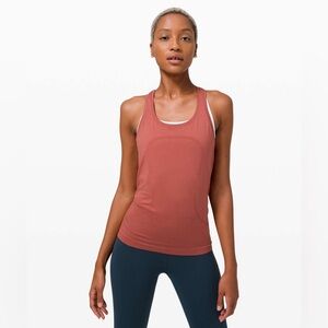 Lululemon Swiftly Tech Racerback 2.0
Soft Cranberry